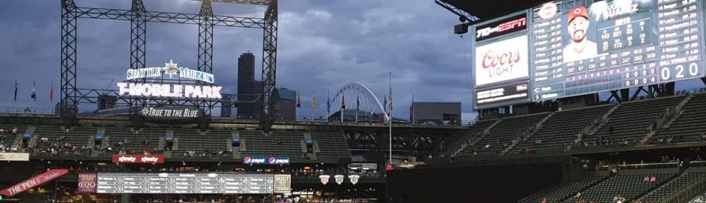 Mariners vs Reds